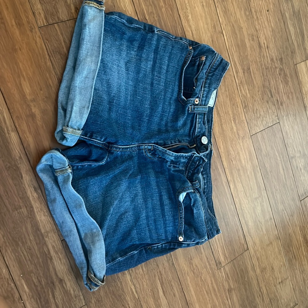 5” Short Mid Rise Jean Shorts